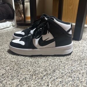 Women’s Nike Dunk High Up
